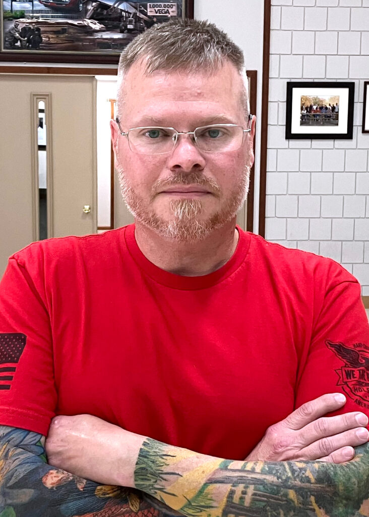 Travis Hathaway is a second-generation UAW member. Before he worked at Ultium Cells, he was a pastor. Credit: Dan Gearino/Inside Climate News